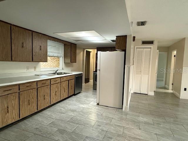 Image 3 of 19 For 1420 Simmons Road