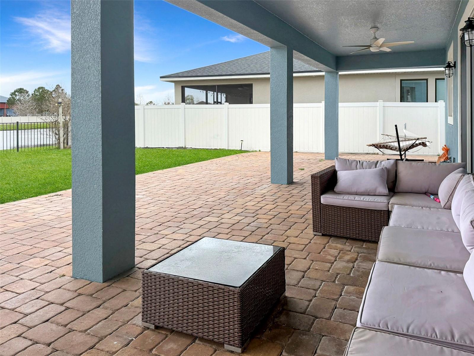 Image 28 of 41 For 2438 Chateau Loop