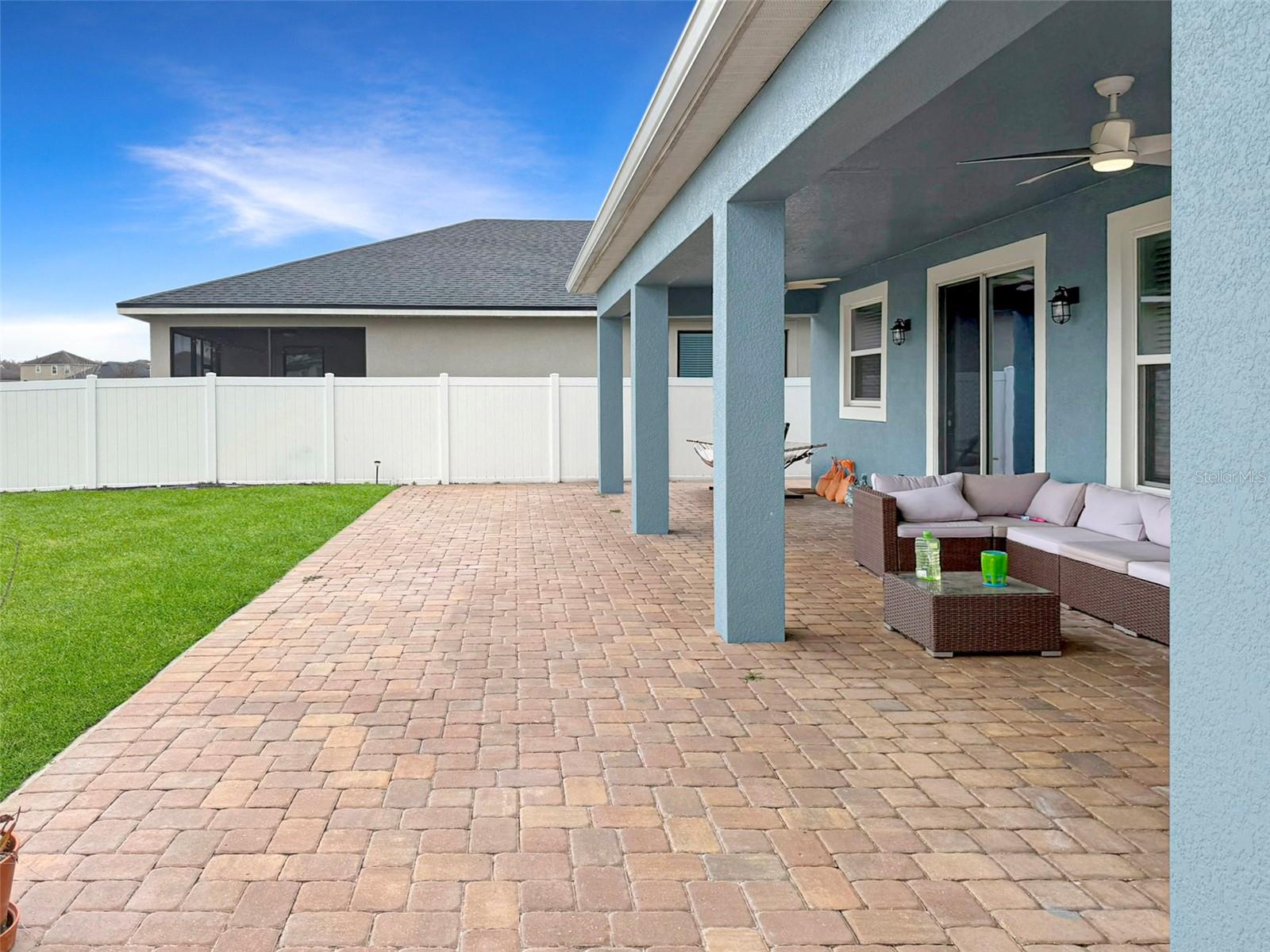 Image 29 of 41 For 2438 Chateau Loop