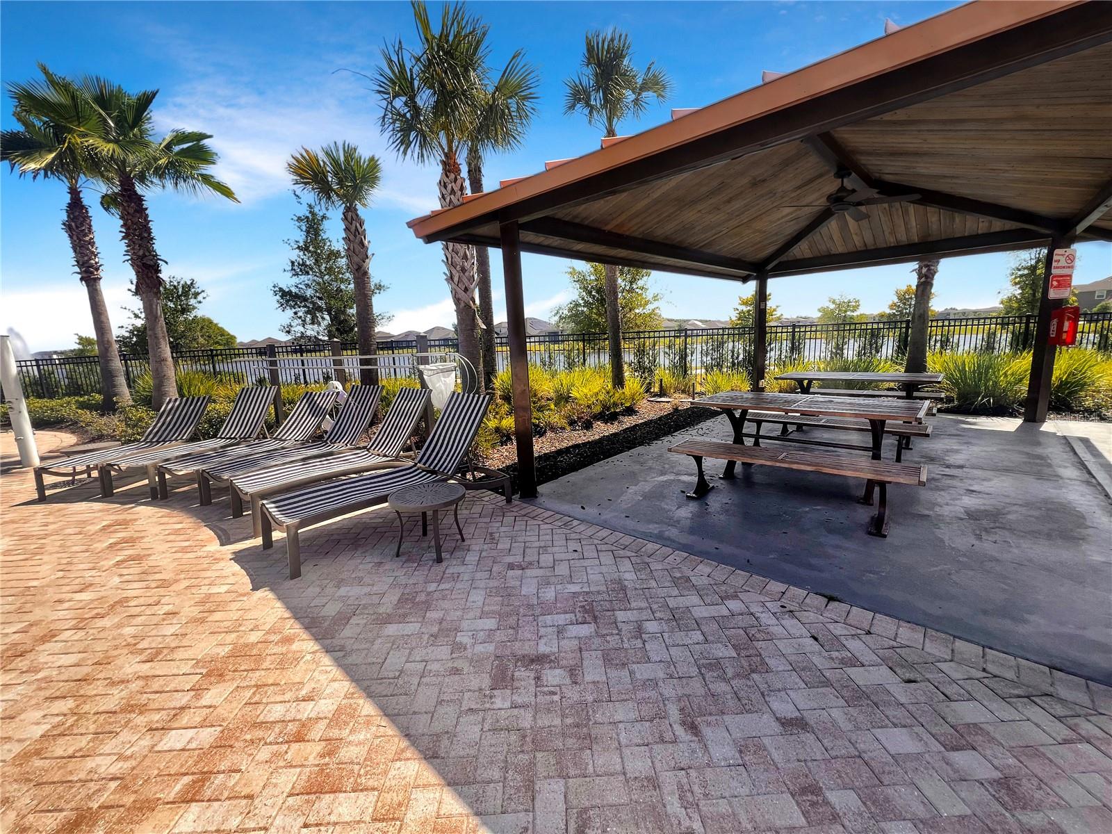 Image 37 of 41 For 2438 Chateau Loop