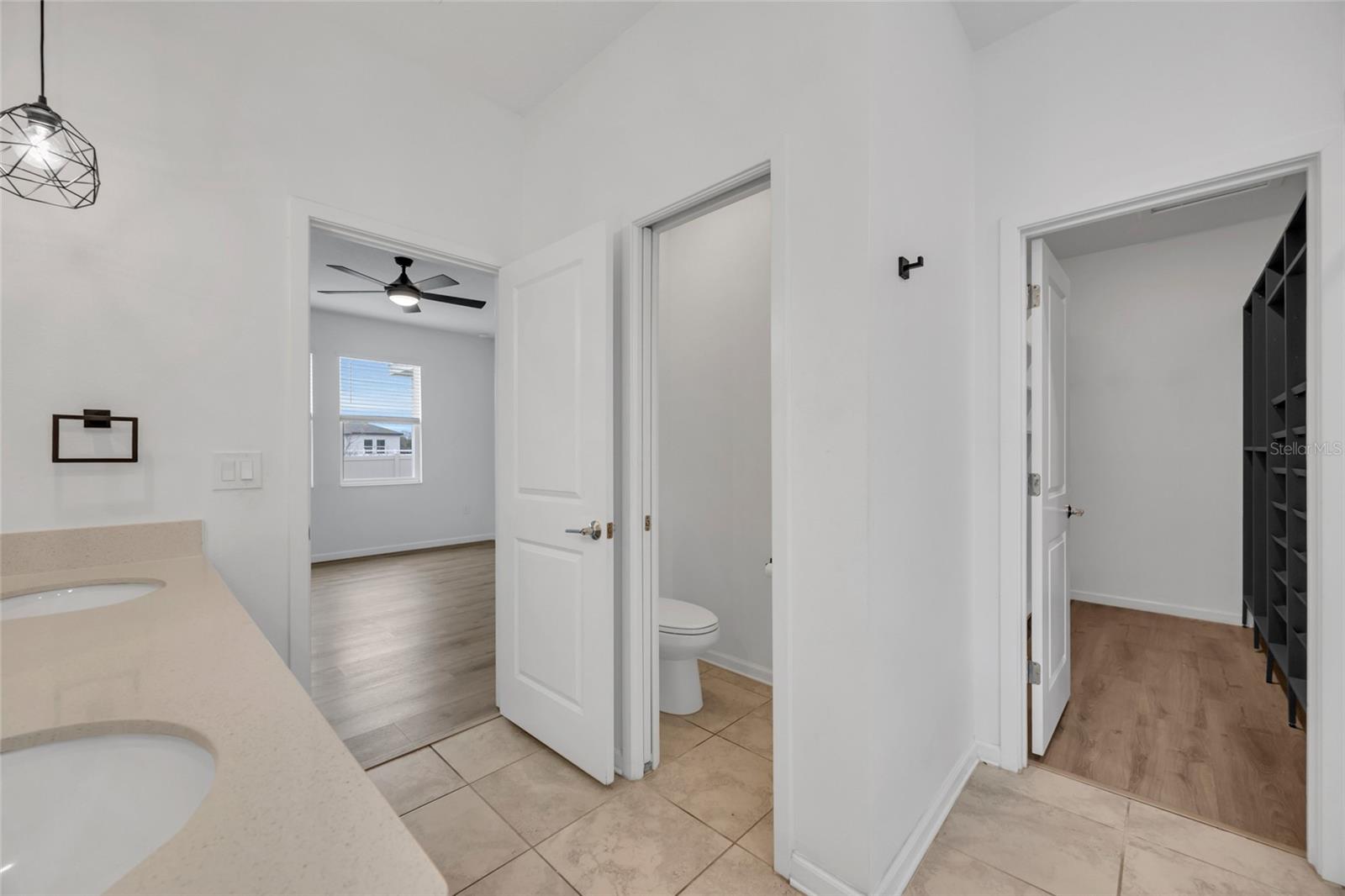 Image 17 of 37 For 1711 Chatsworth Circle