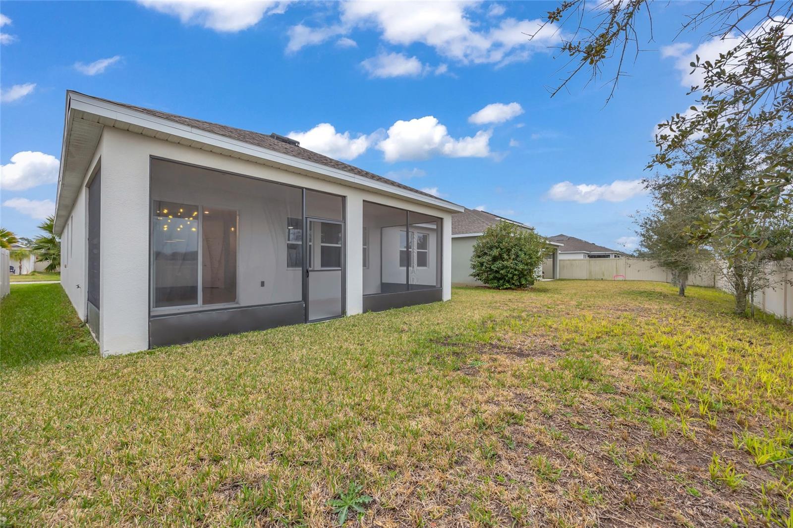 Image 28 of 37 For 1711 Chatsworth Circle