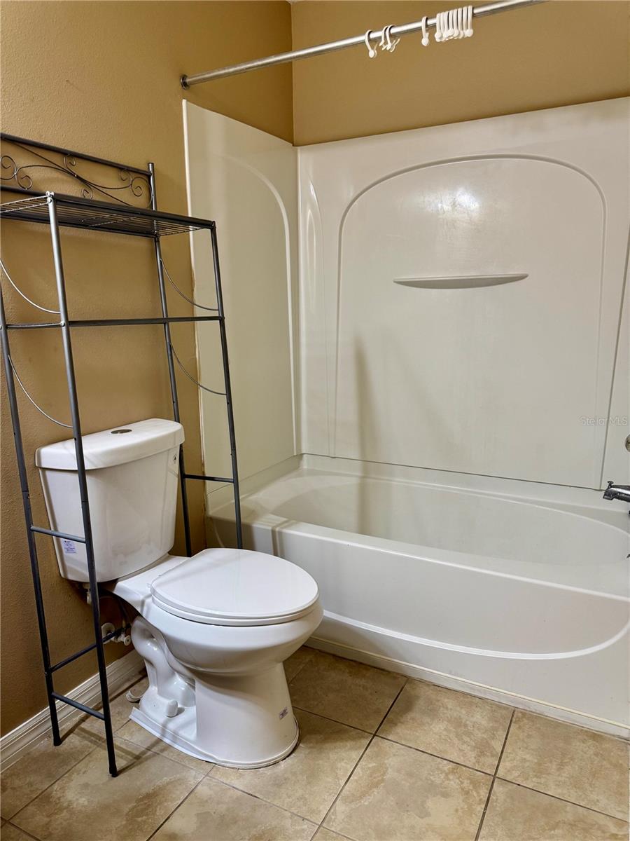 Image 9 of 14 For 2680 Mayaguana Street