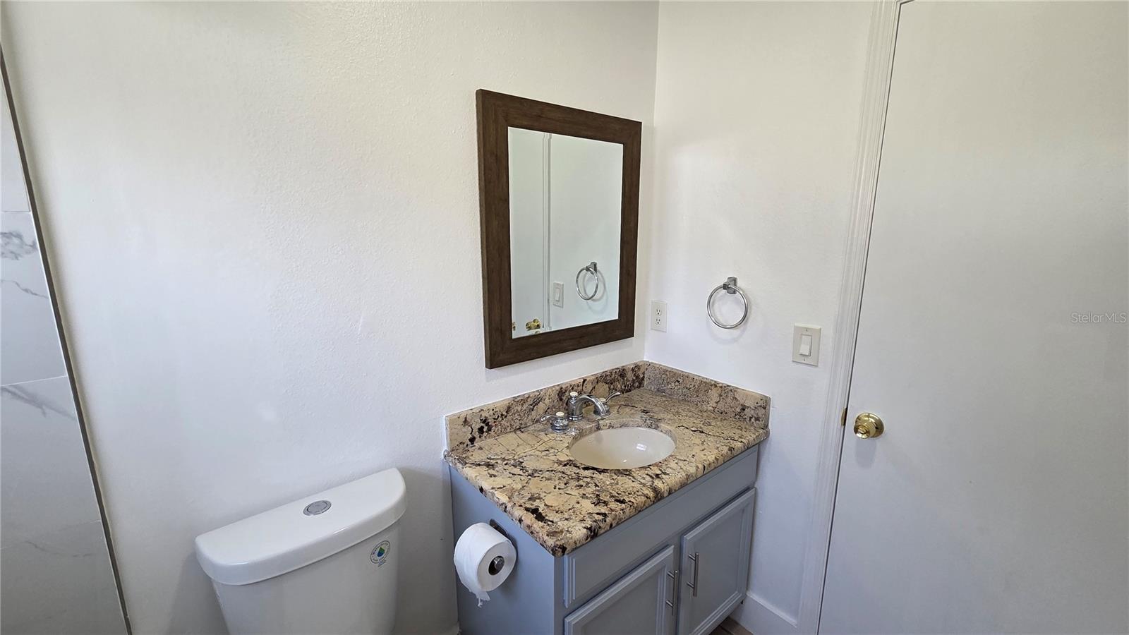 Image 16 of 22 For 2613 Brookshire Court