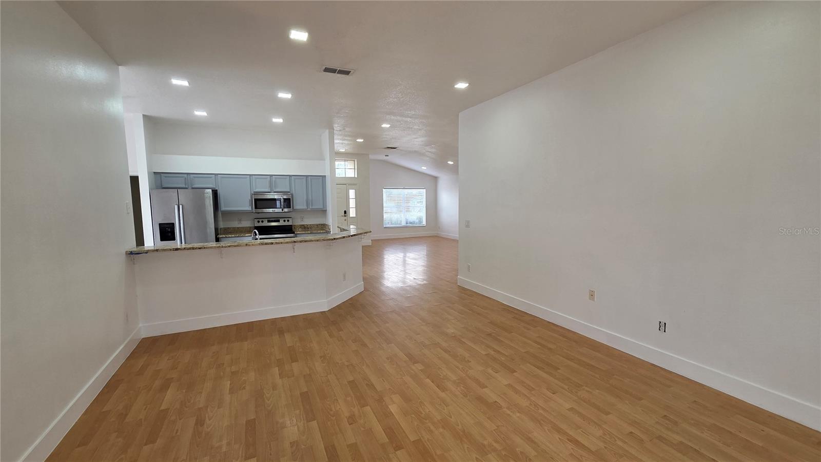 Image 5 of 22 For 2613 Brookshire Court