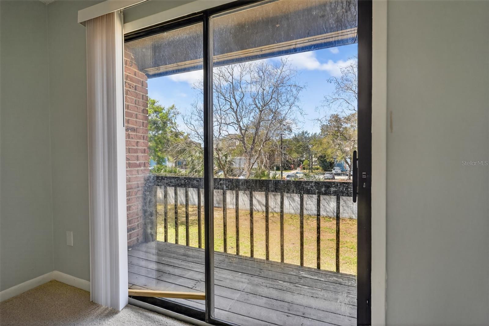 Image 18 of 21 For 5032 Downing Street 10