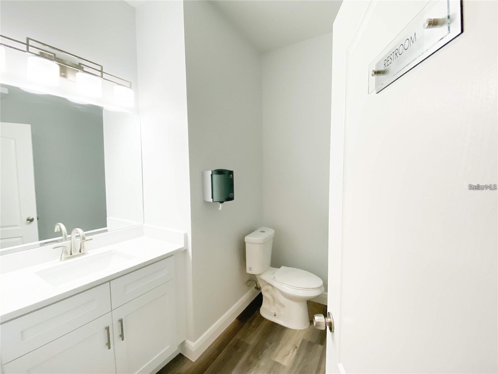 Image 5 of 5 For 103 Broadway  204