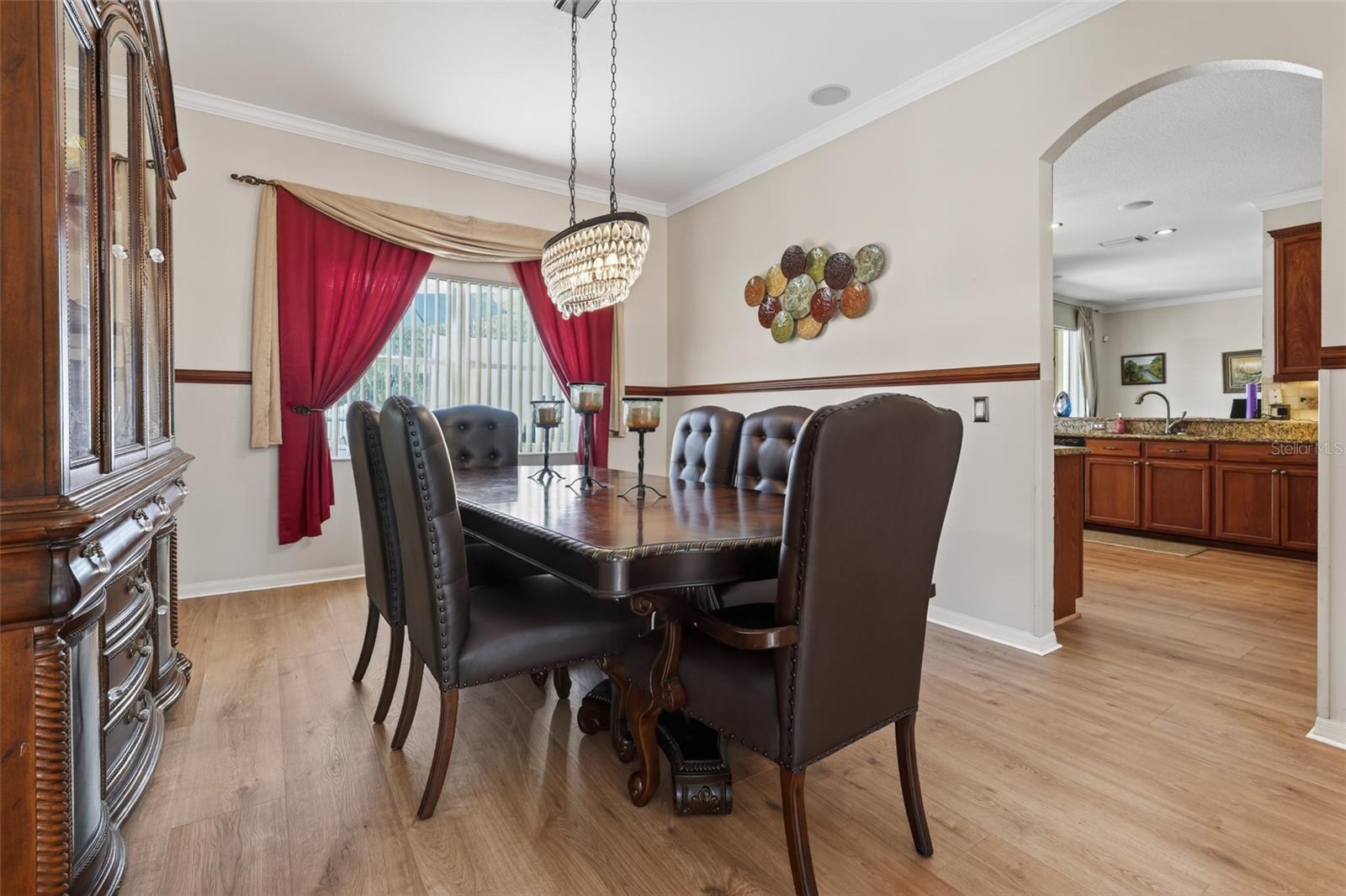 Image 13 of 38 For 2418 Huron Circle