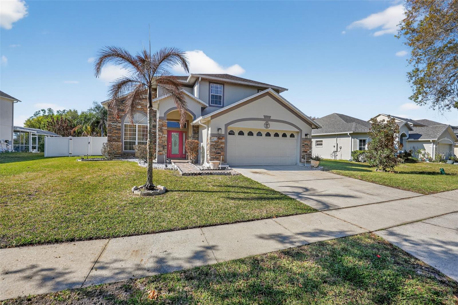 Image 3 of 38 For 2418 Huron Circle