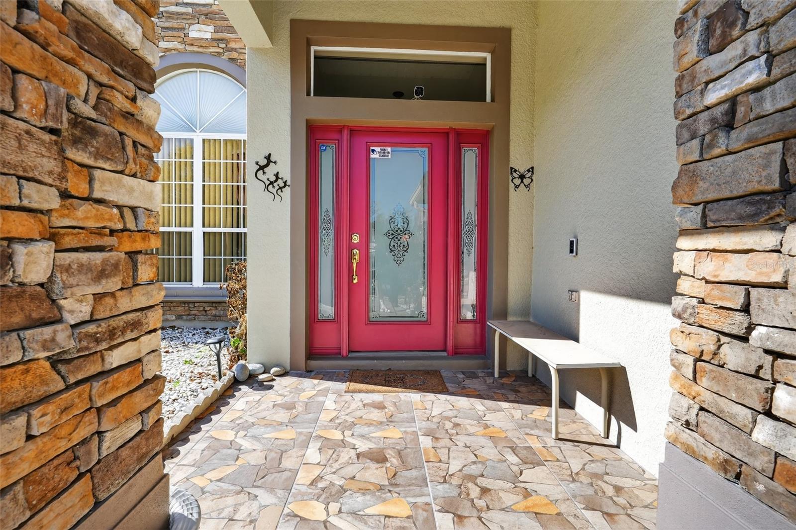 Image 4 of 38 For 2418 Huron Circle