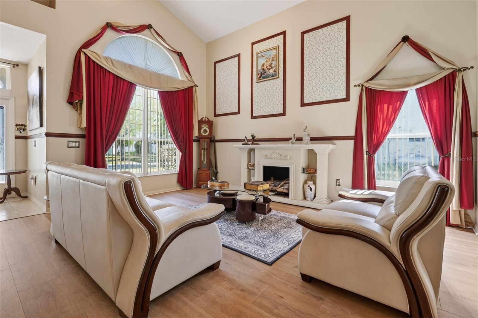 Image 9 of 38 For 2418 Huron Circle