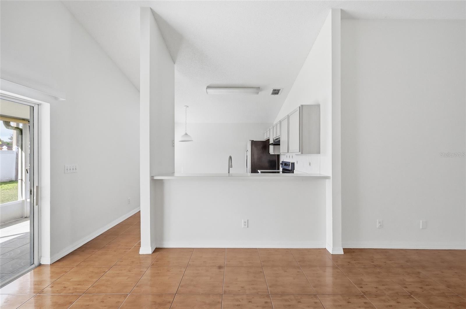 Image 13 of 38 For 2936 Summer Winds Circle