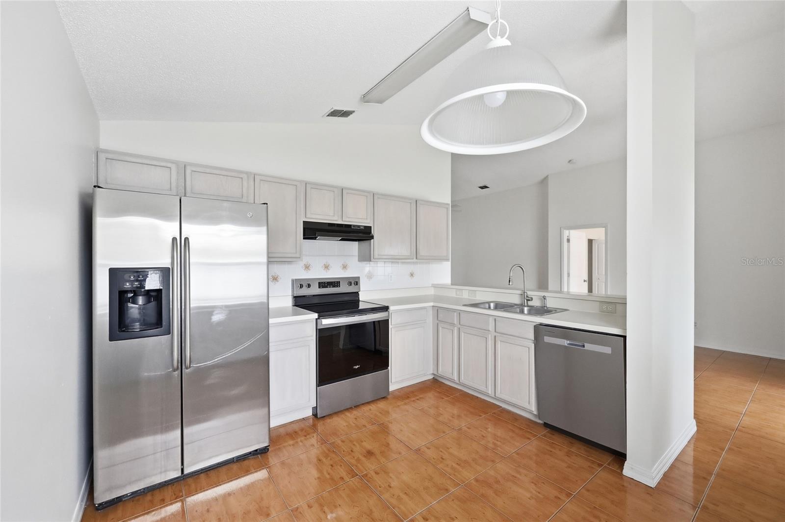 Image 14 of 38 For 2936 Summer Winds Circle