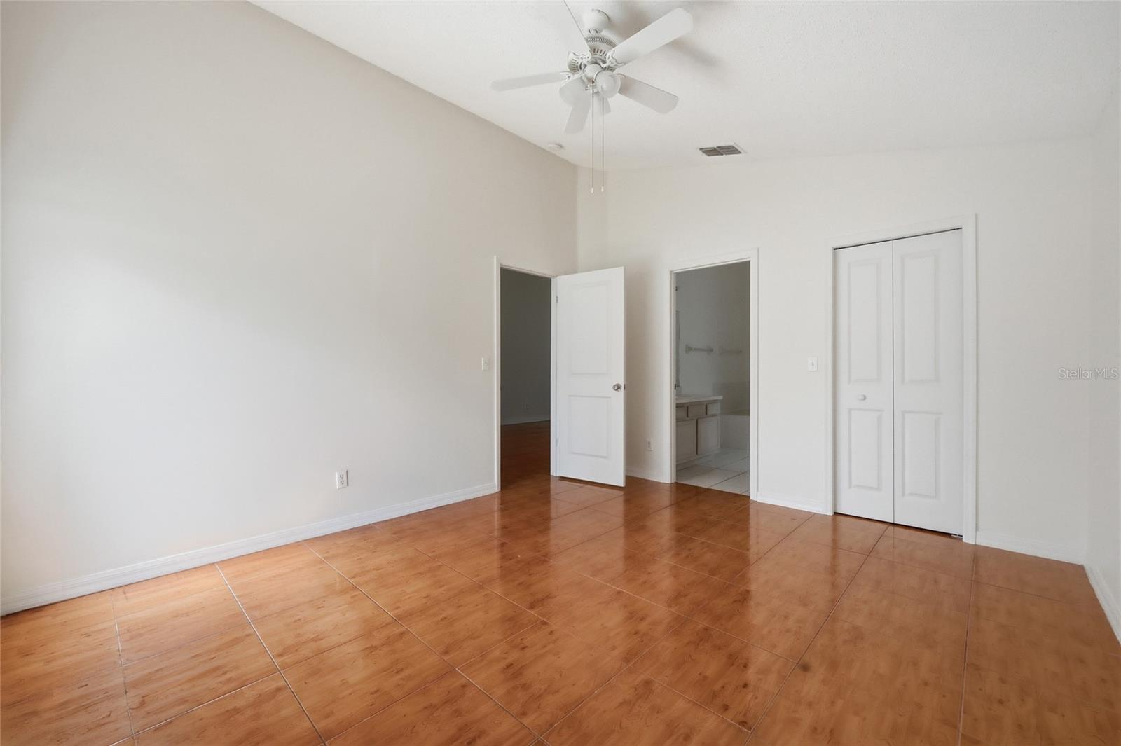 Image 18 of 38 For 2936 Summer Winds Circle