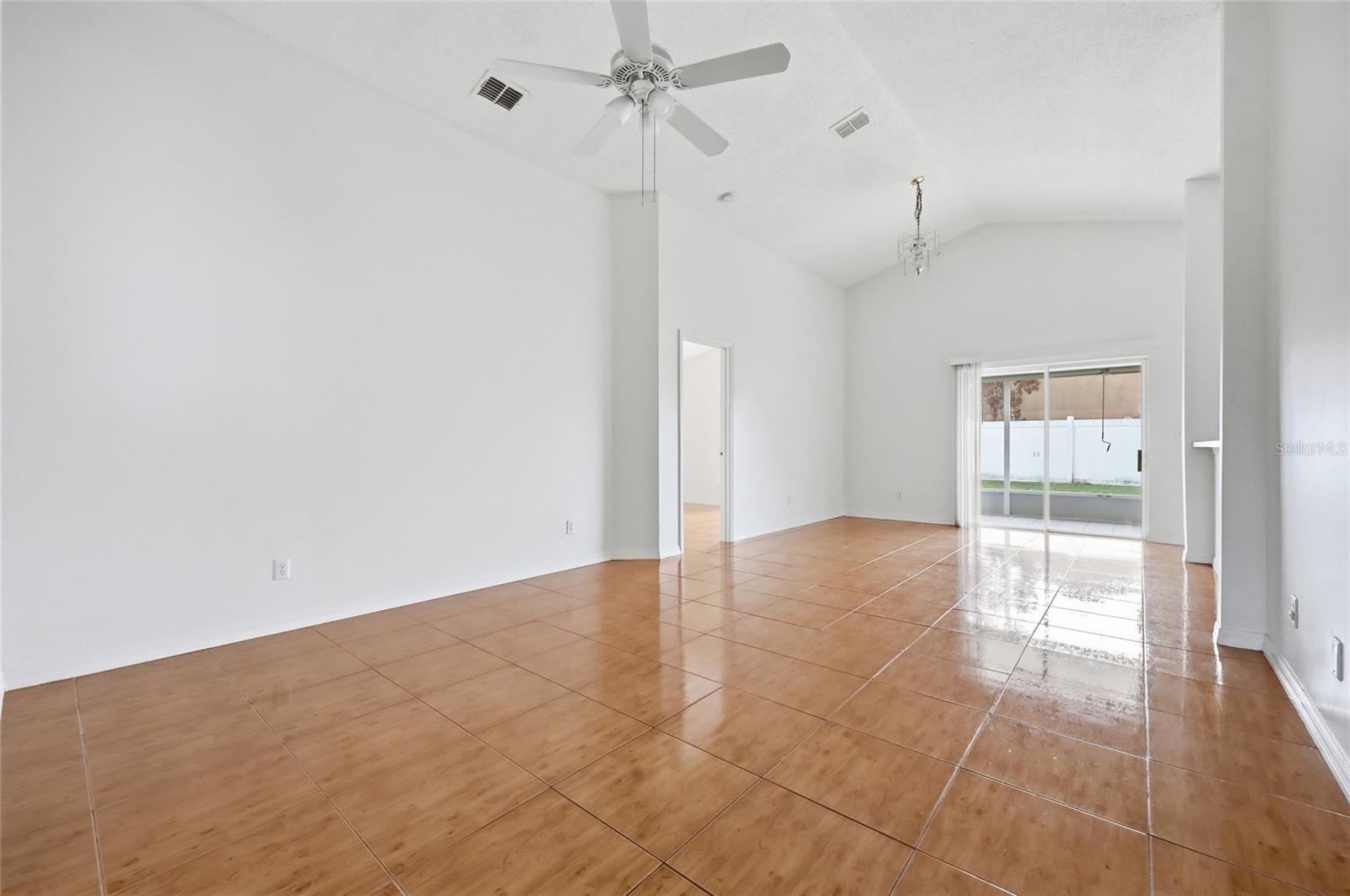 Image 8 of 38 For 2936 Summer Winds Circle