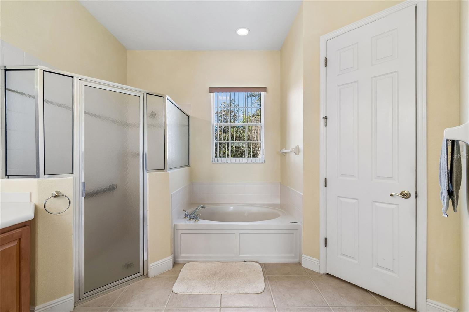 Image 25 of 63 For 813 Glendora Road