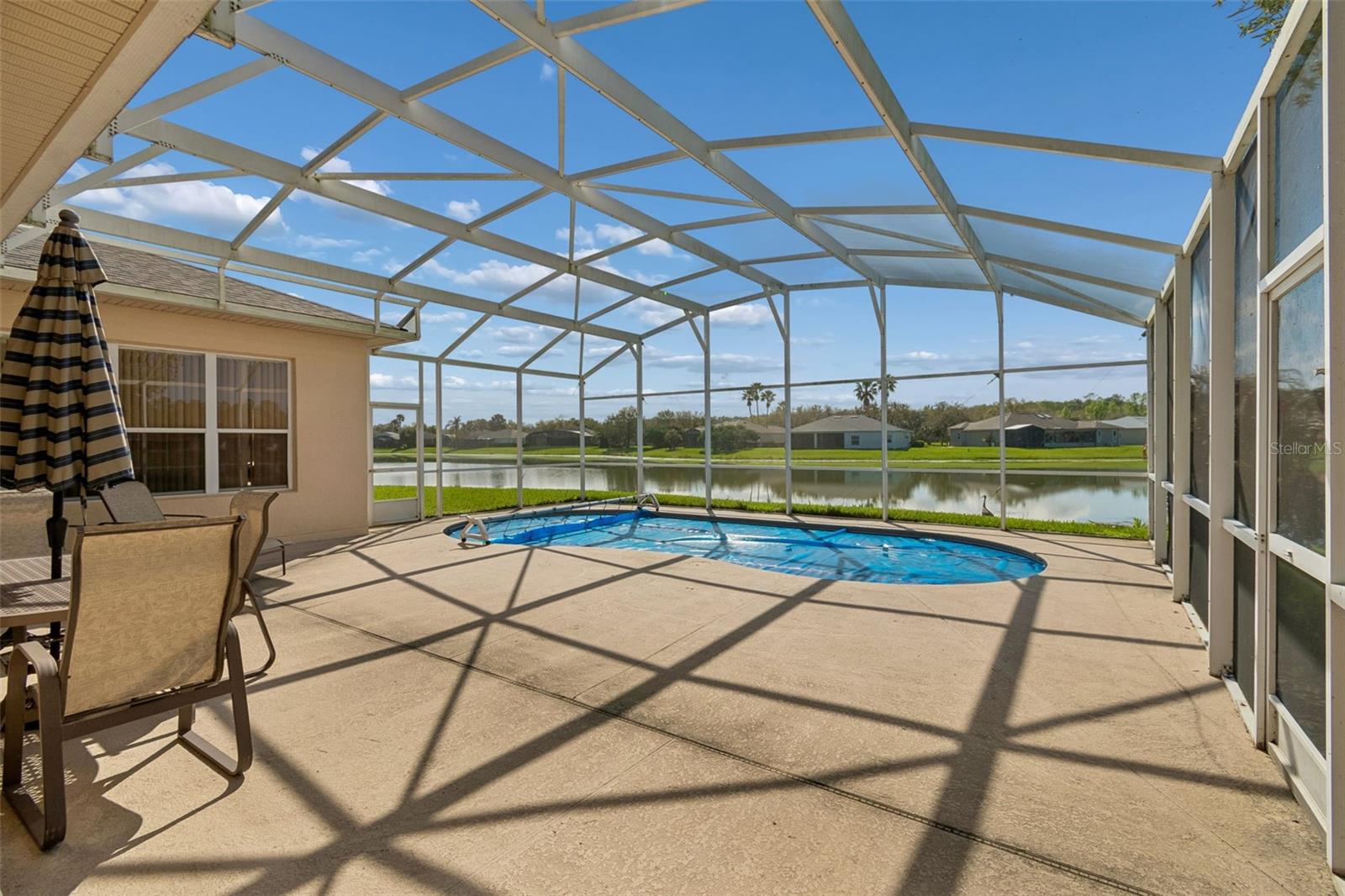 Image 41 of 63 For 813 Glendora Road