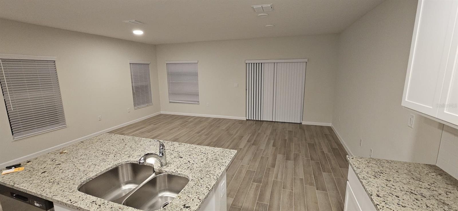 Image 5 of 15 For 2878 Narcoossee Commons Way