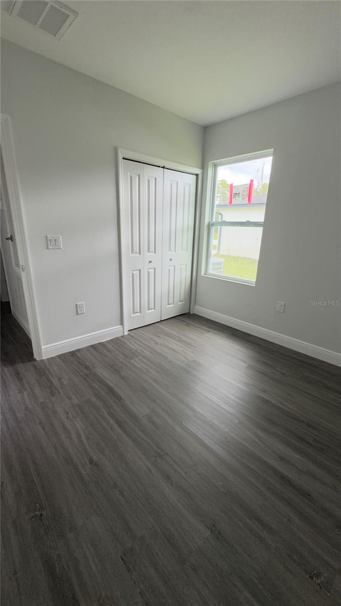 Image 17 of 57 For 2217 Fraser Street