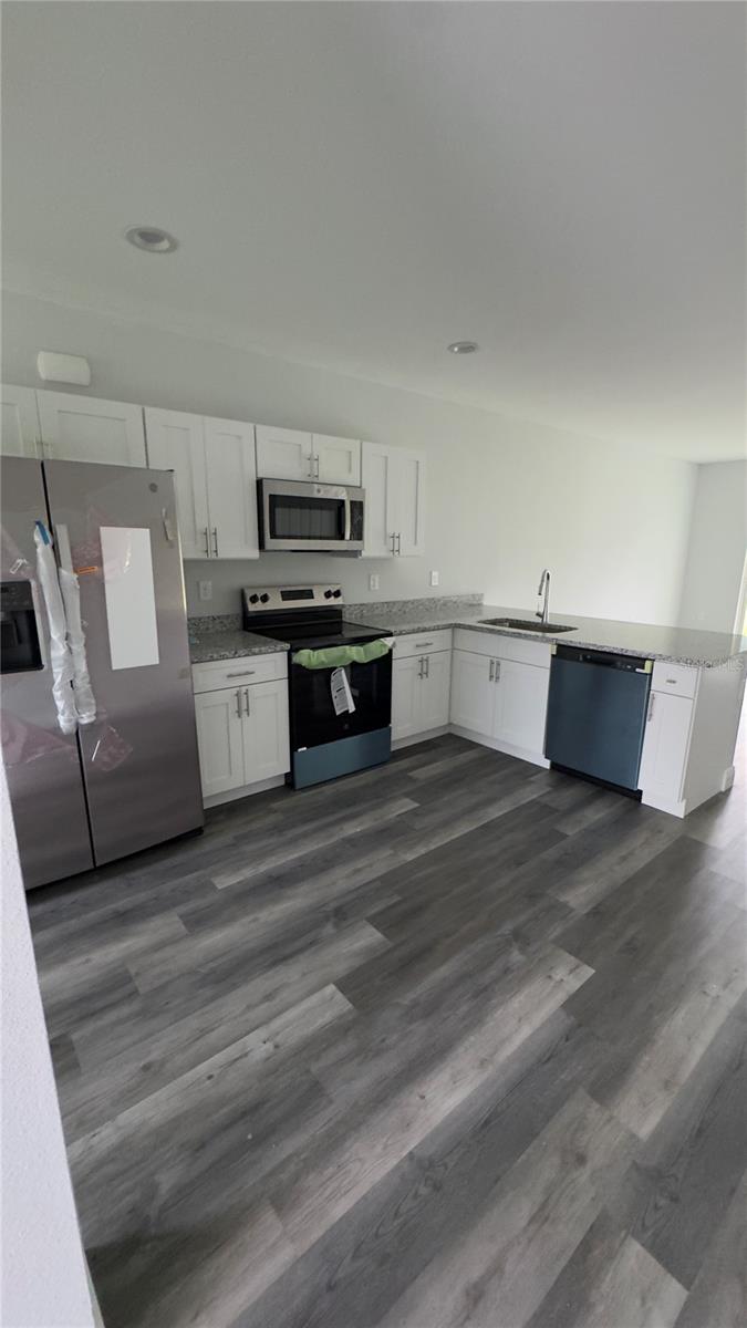 Image 32 of 57 For 2217 Fraser Street