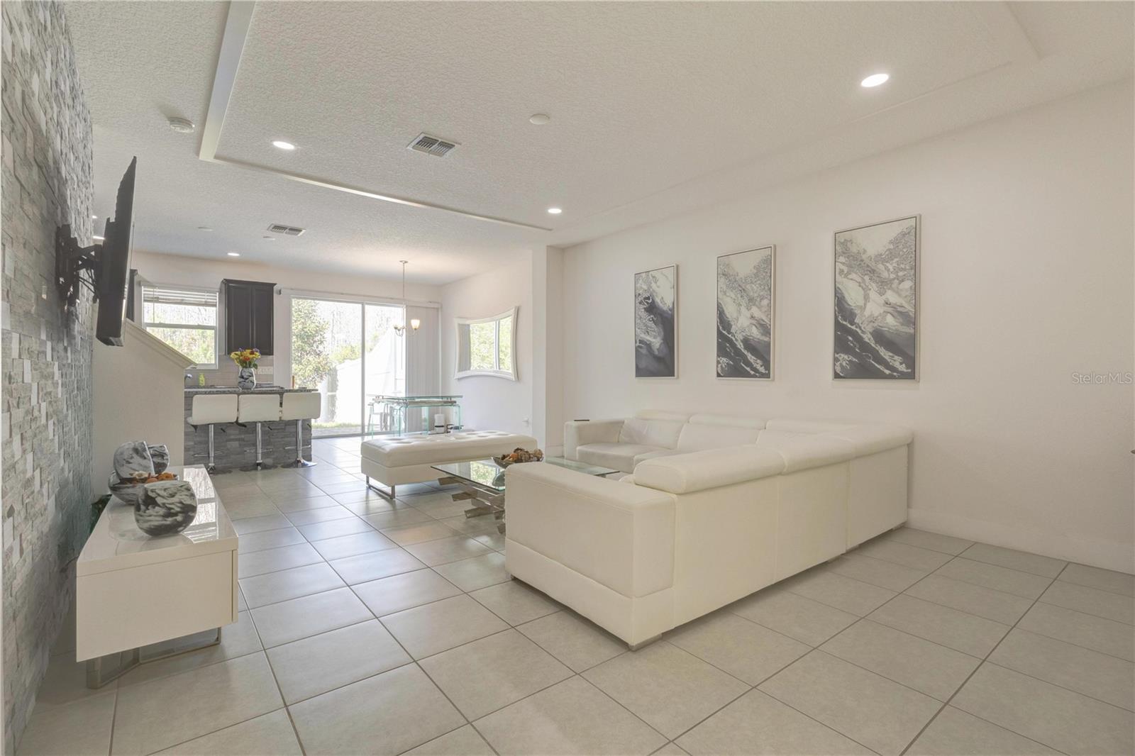 Image 5 of 28 For 2403 Sedge Grass Way