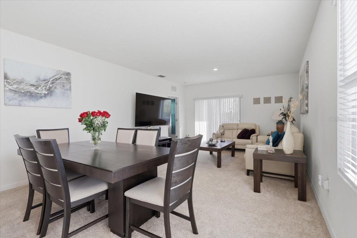 Image 17 of 55 For 812 Brooklet Drive