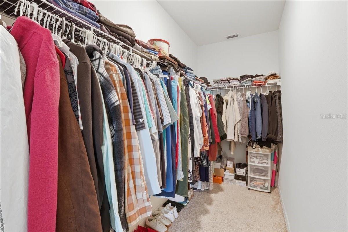 Image 26 of 55 For 812 Brooklet Drive