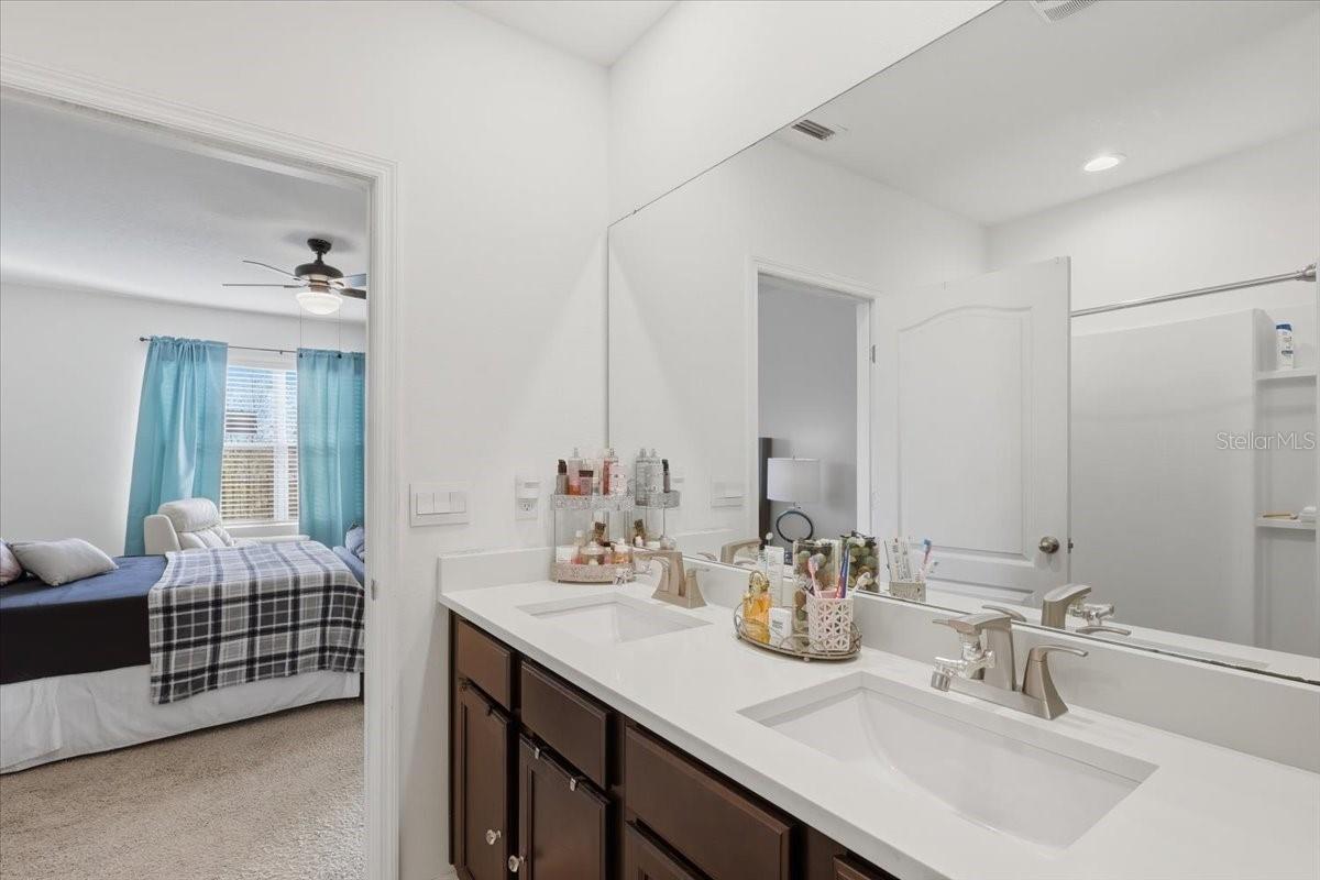 Image 31 of 55 For 812 Brooklet Drive