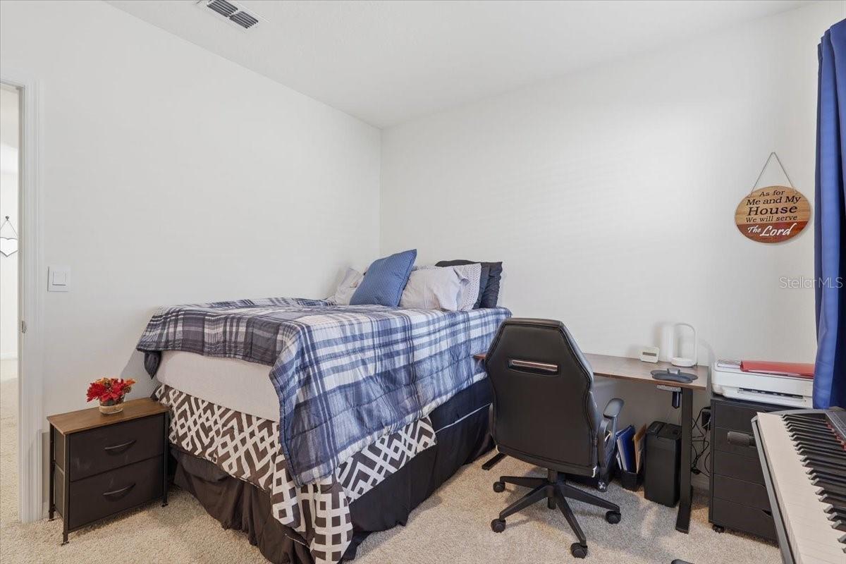 Image 35 of 55 For 812 Brooklet Drive