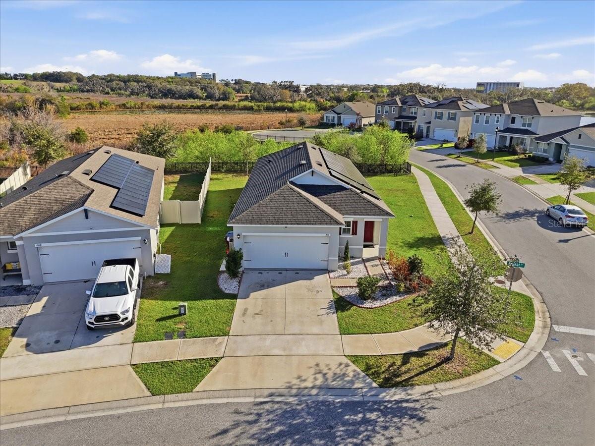 Image 4 of 55 For 812 Brooklet Drive