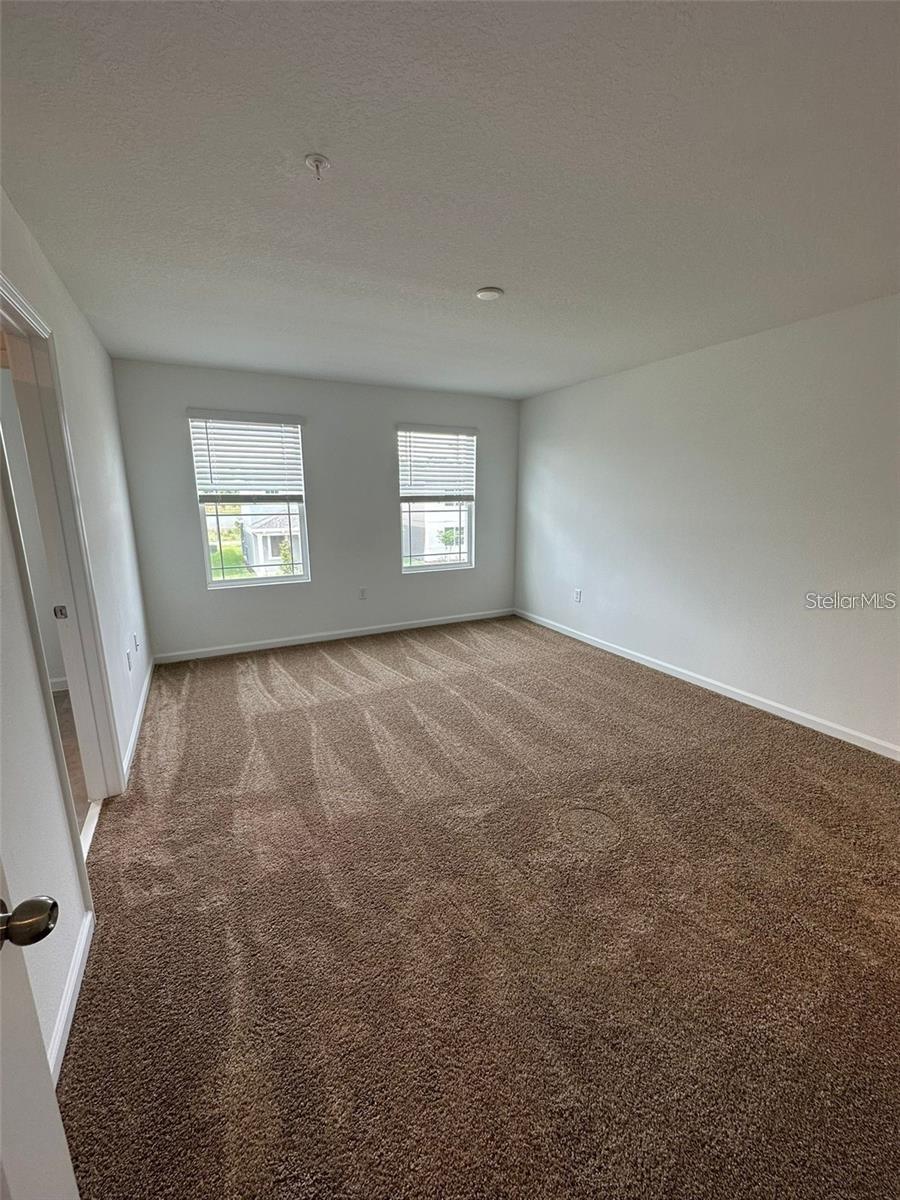 Image 13 of 17 For 11939 Sunsail Avenue