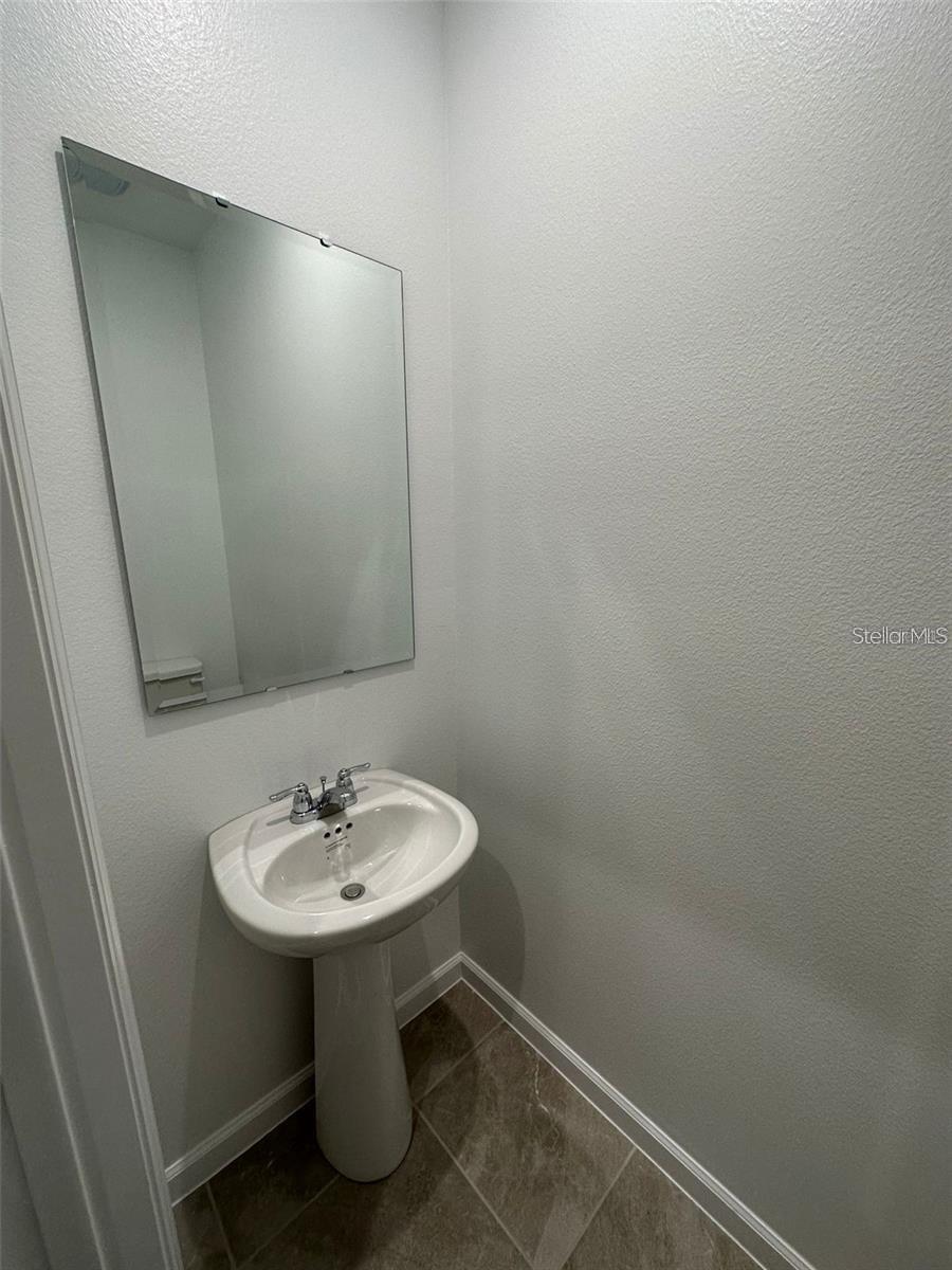 Image 7 of 17 For 11939 Sunsail Avenue