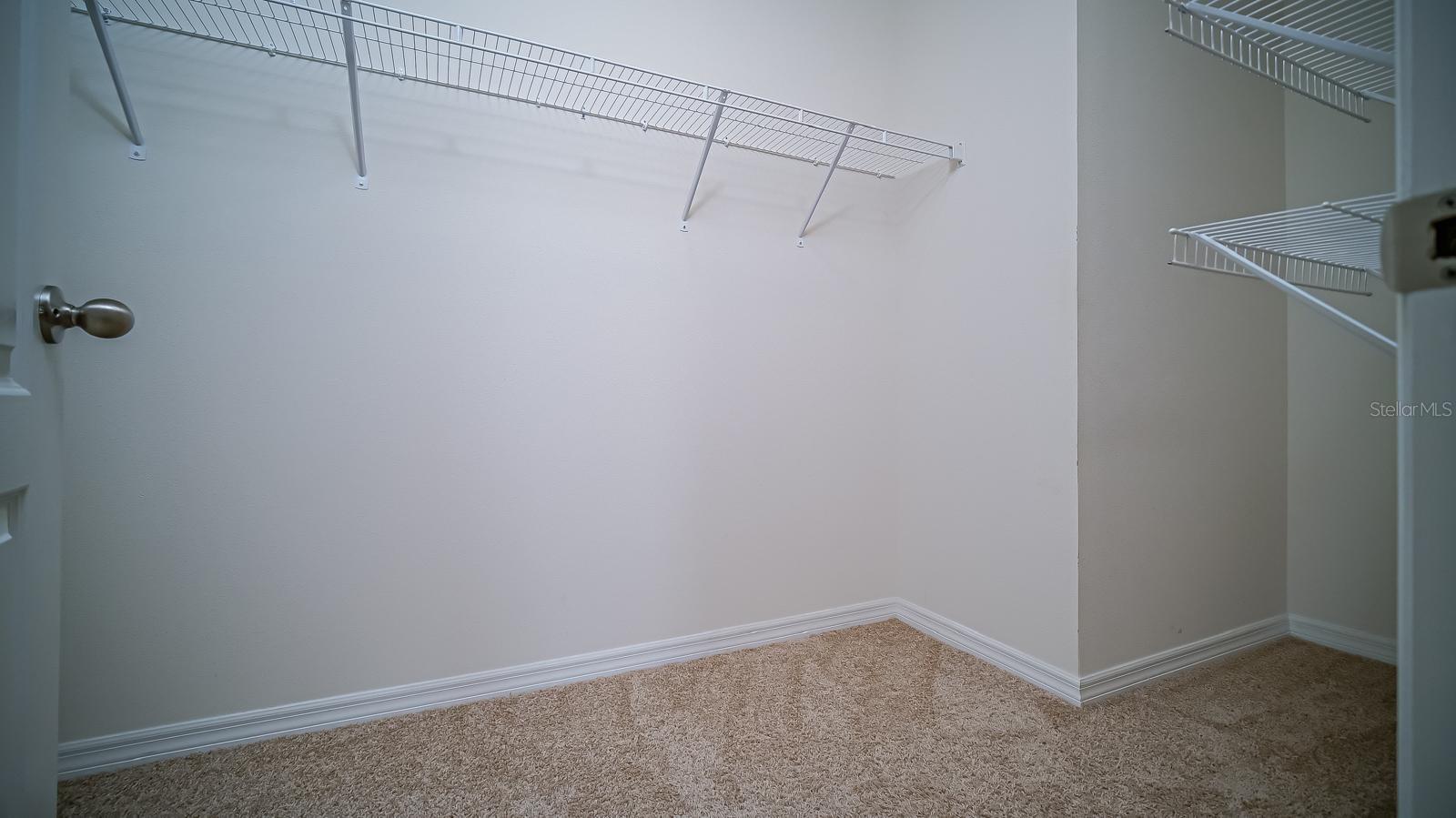 Image 15 of 22 For 326 Meadowbrook Boulevard