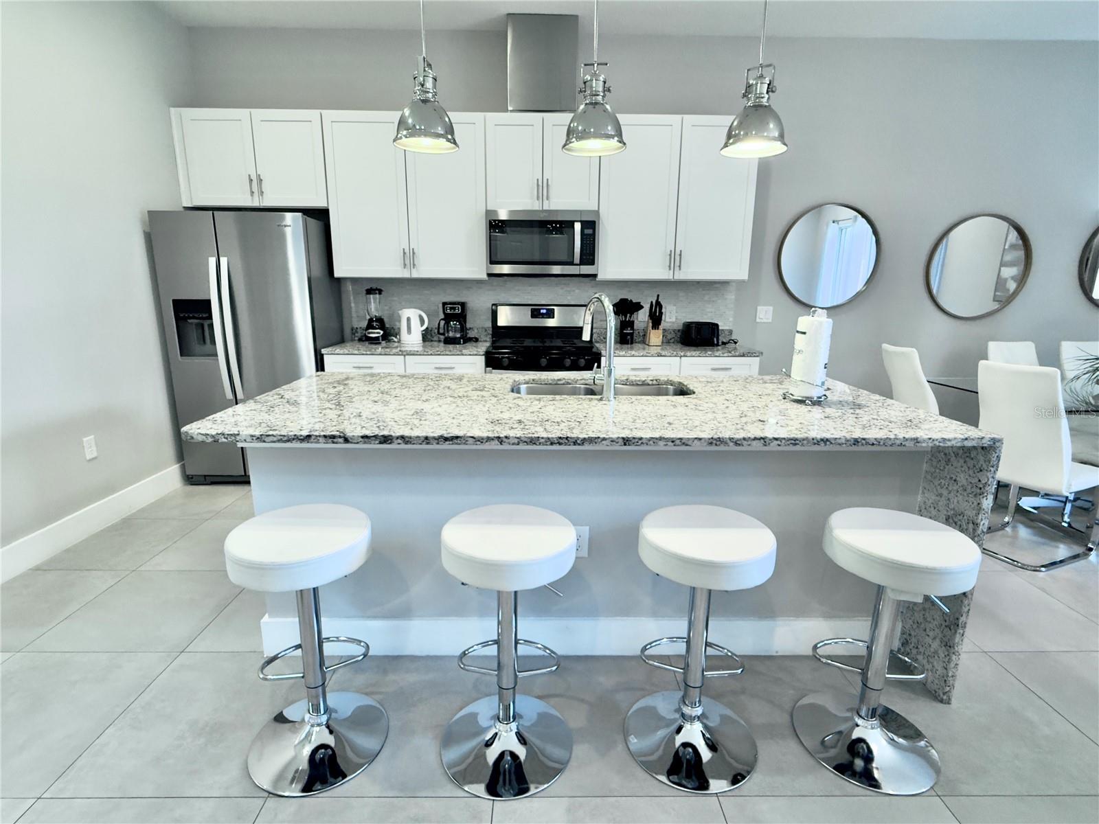 Image 18 of 52 For 7569 Sunny Dreams Lane