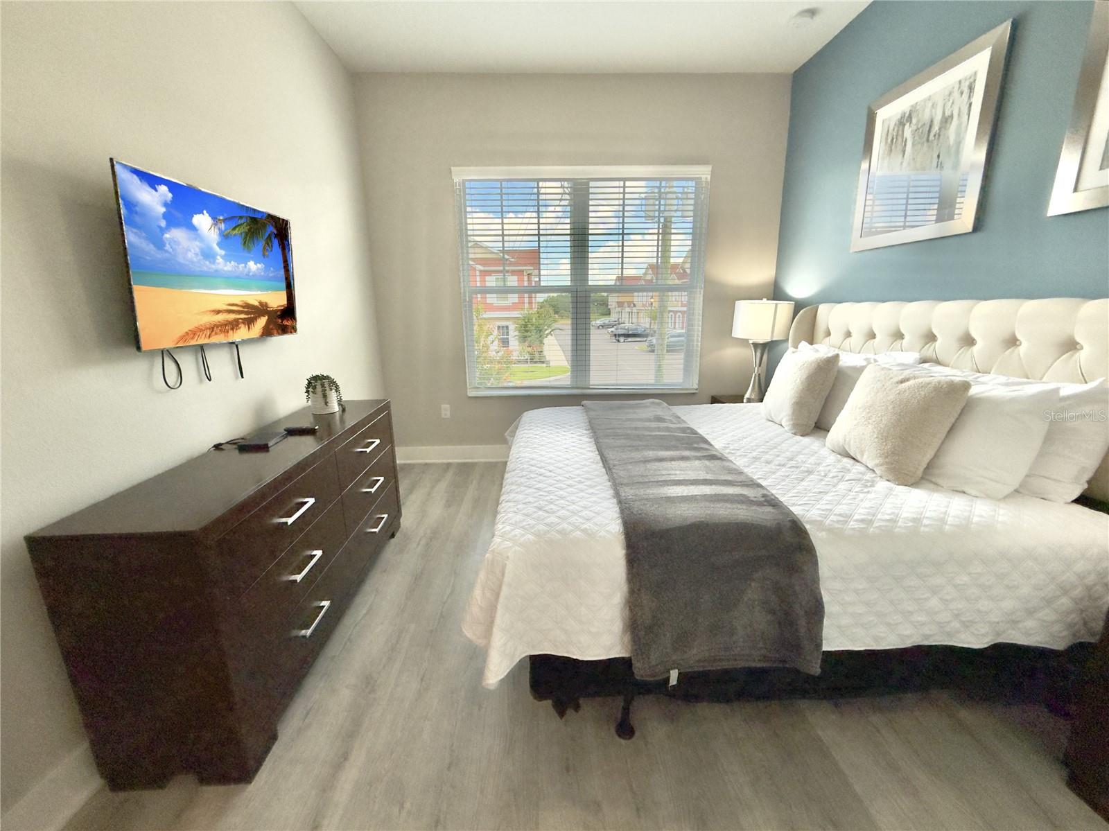 Image 5 of 52 For 7569 Sunny Dreams Lane