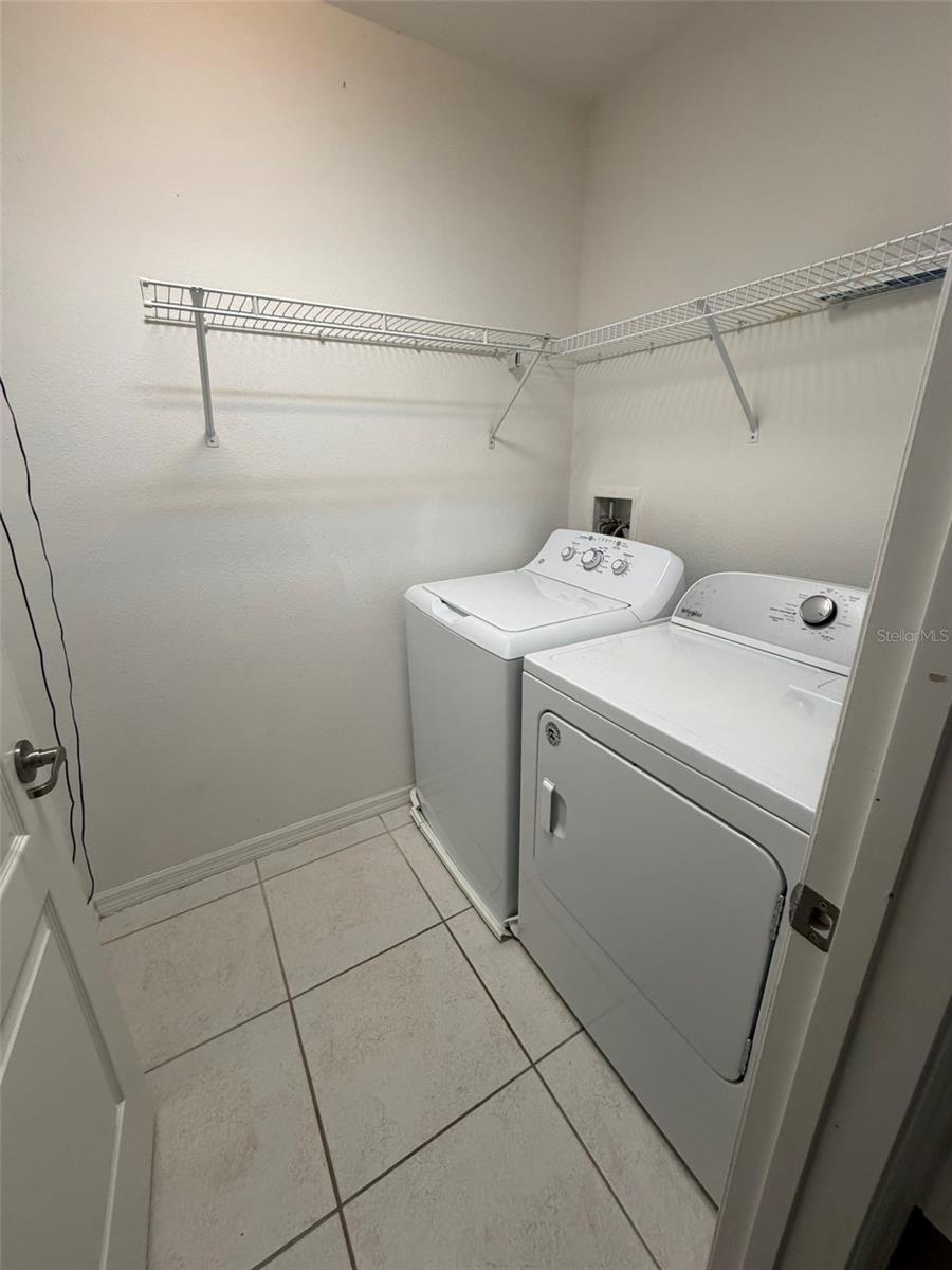 Image 19 of 34 For 10922 Savannah Landing Circle