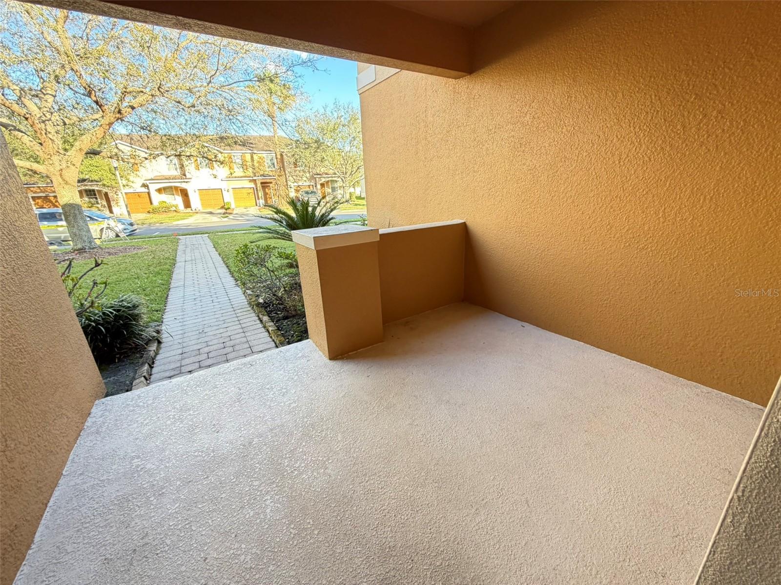 Image 24 of 34 For 10922 Savannah Landing Circle