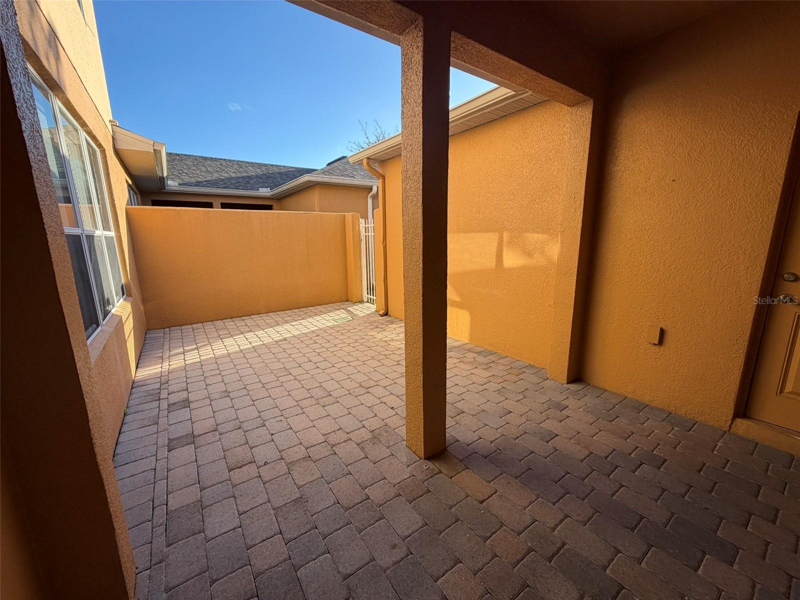 Image 25 of 34 For 10922 Savannah Landing Circle