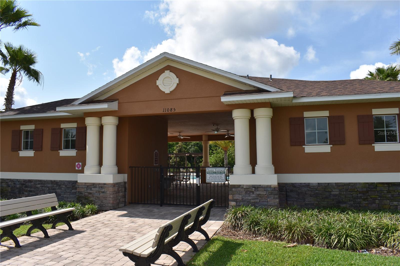 Image 29 of 34 For 10922 Savannah Landing Circle