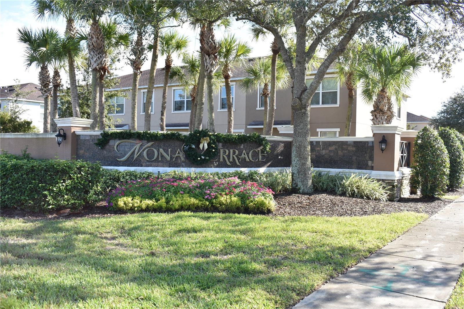 Image 32 of 34 For 10922 Savannah Landing Circle