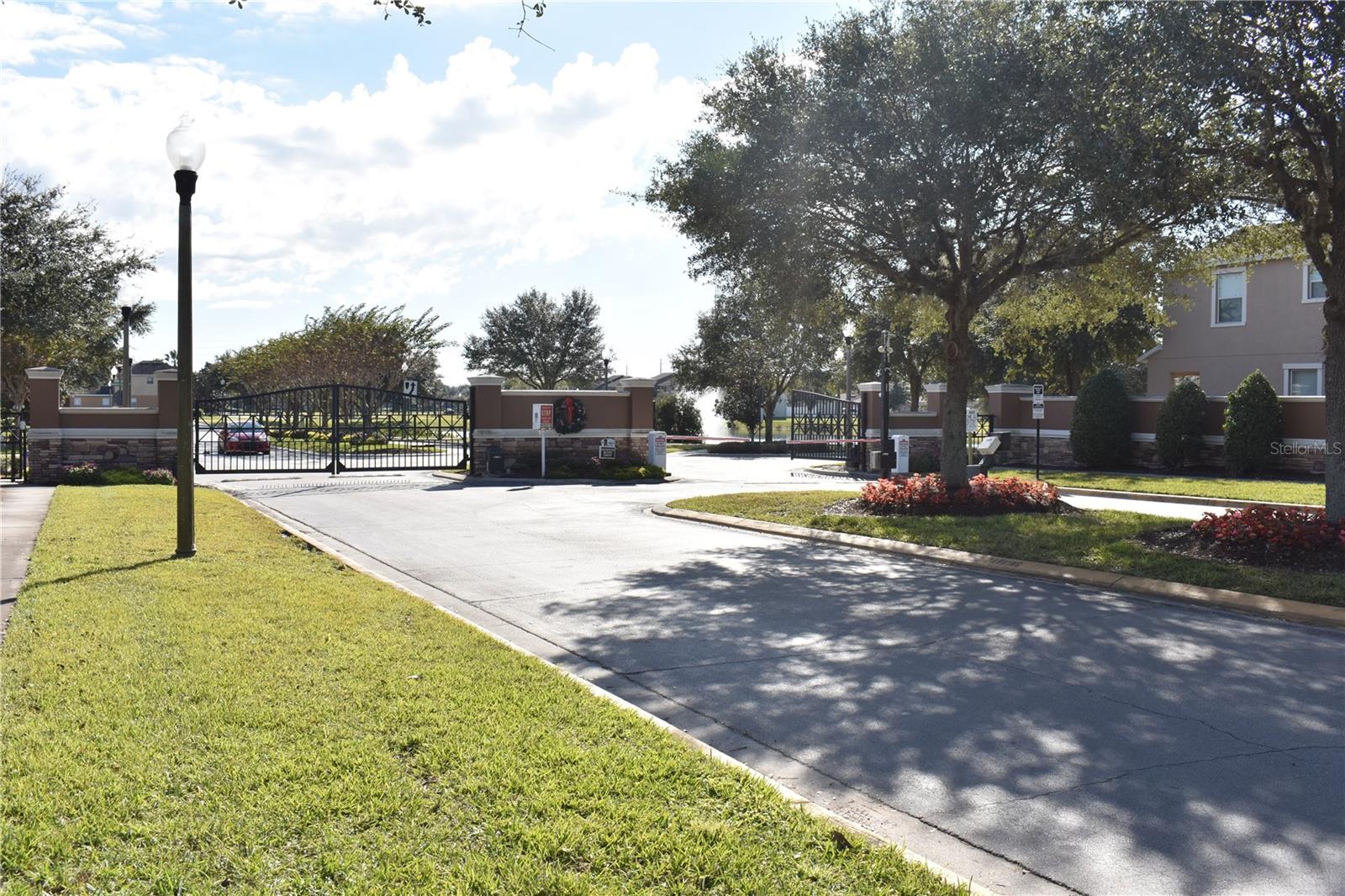 Image 33 of 34 For 10922 Savannah Landing Circle