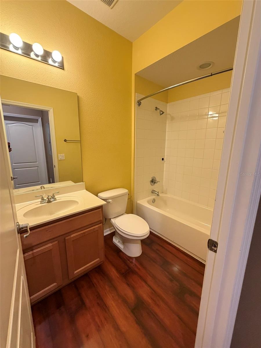 Image 9 of 34 For 10922 Savannah Landing Circle