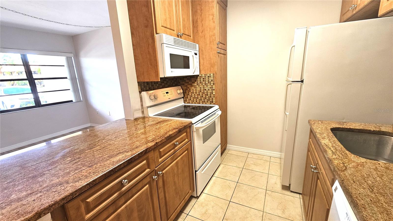 Image 3 of 36 For 8 Quails Run Boulevard 3