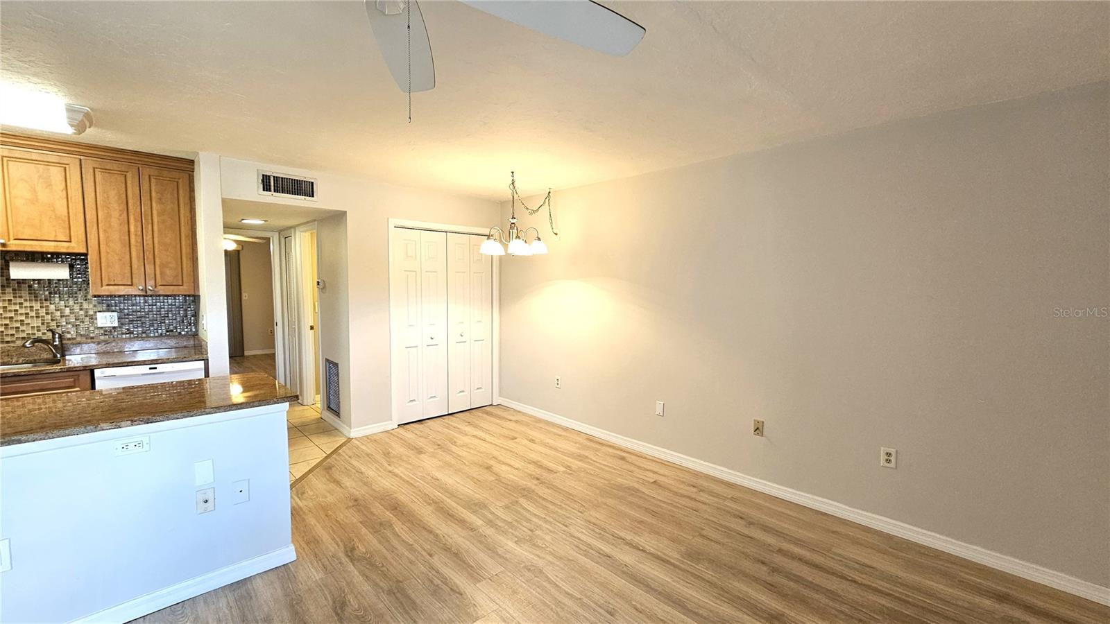 Image 9 of 36 For 8 Quails Run Boulevard 3