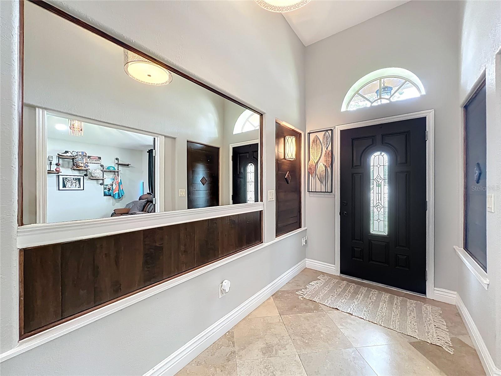 Image 8 of 77 For 723 Sunburst Cove Lane