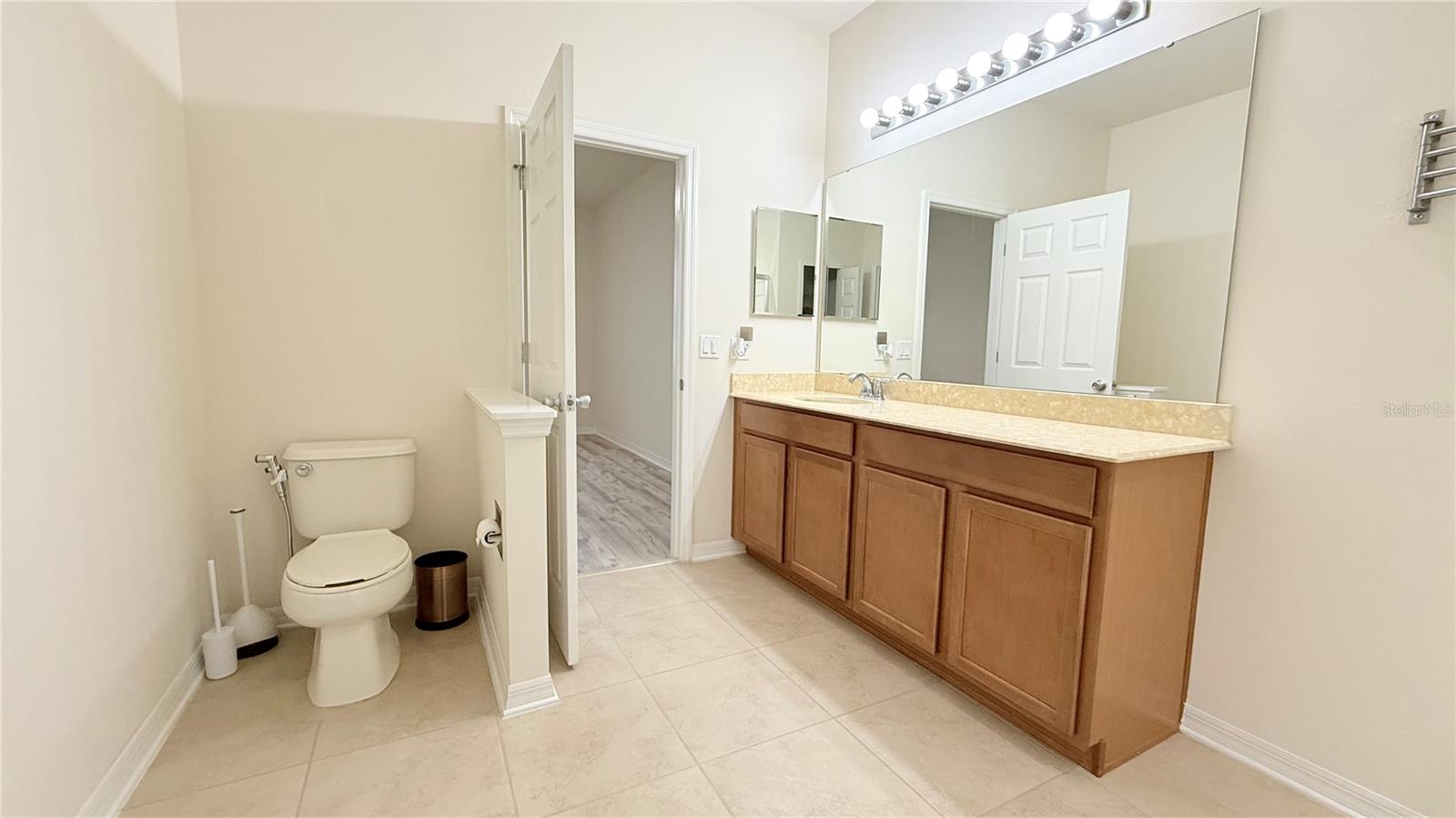 Image 30 of 43 For 3509 Rhapsody Street