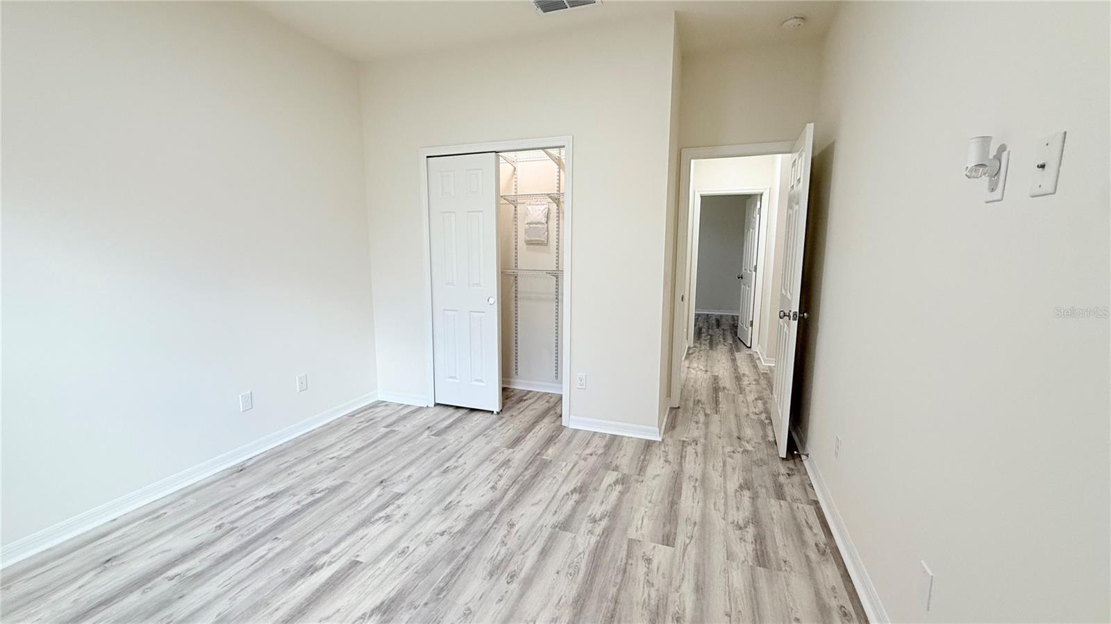 Image 6 of 43 For 3509 Rhapsody Street