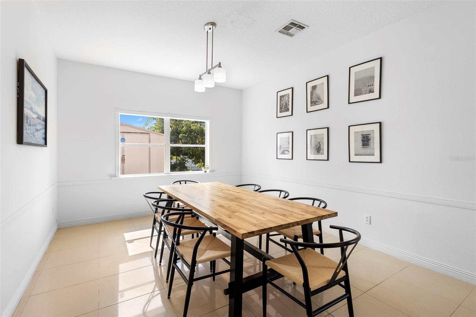 Image 10 of 32 For 2697 Star Grass Circle