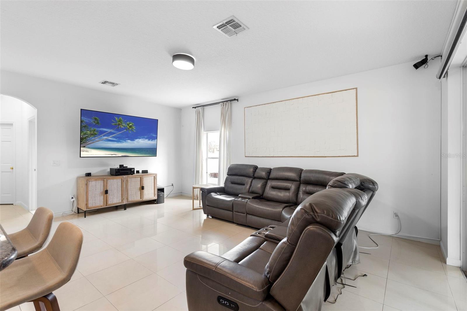 Image 12 of 32 For 2697 Star Grass Circle