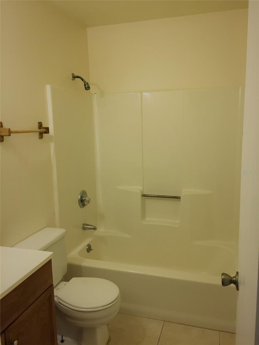 Image 8 of 16 For 2756 Courtland Boulevard